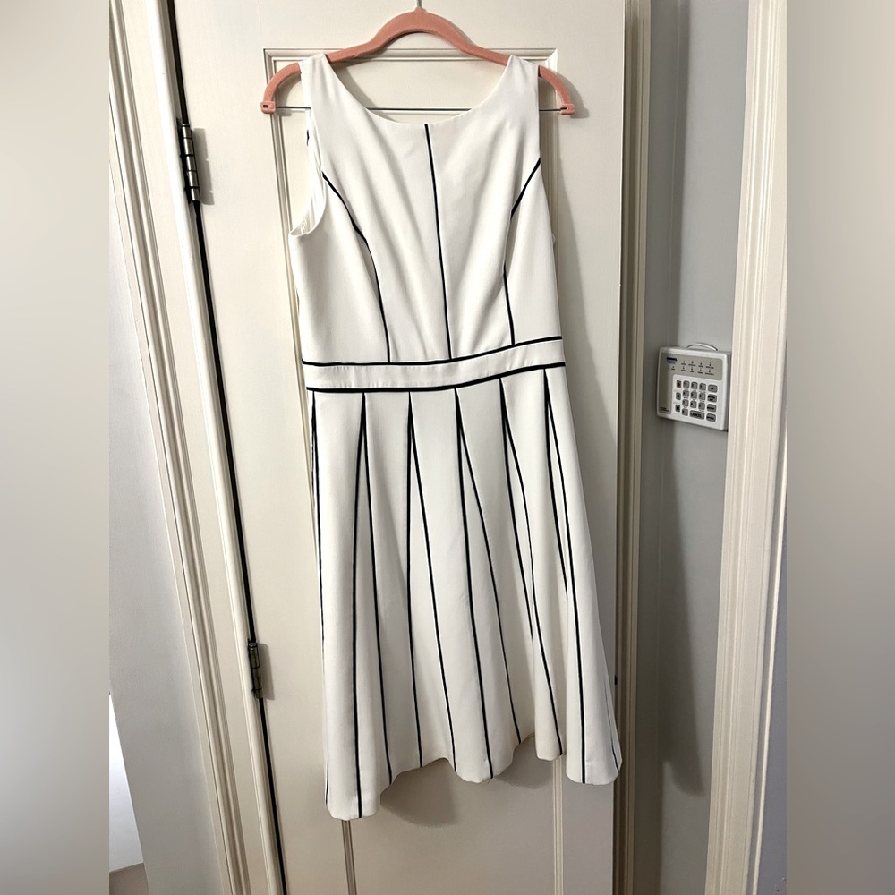 White House Black Market dress, size 10